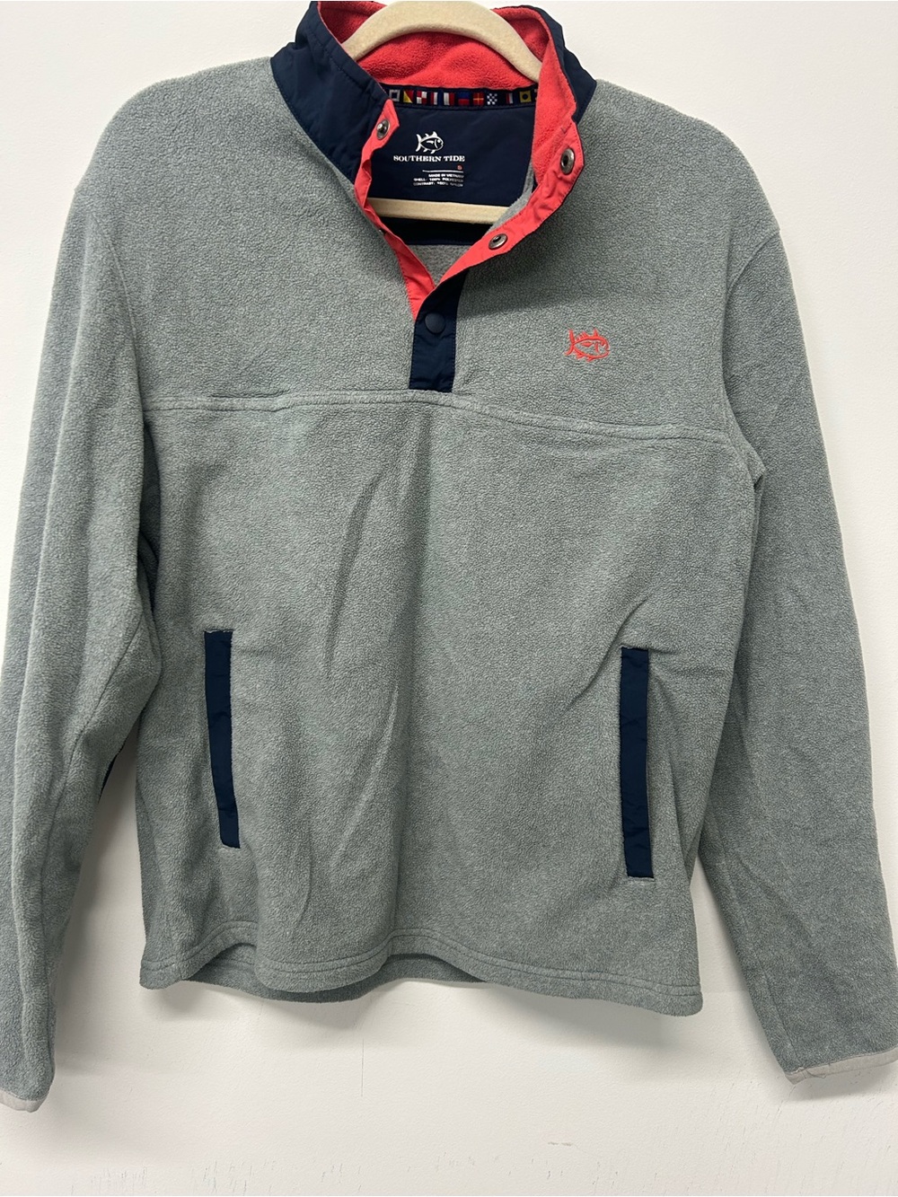 Southern Tide Men's Light Gray Crewneck Fleece with Navy and Coral Accents